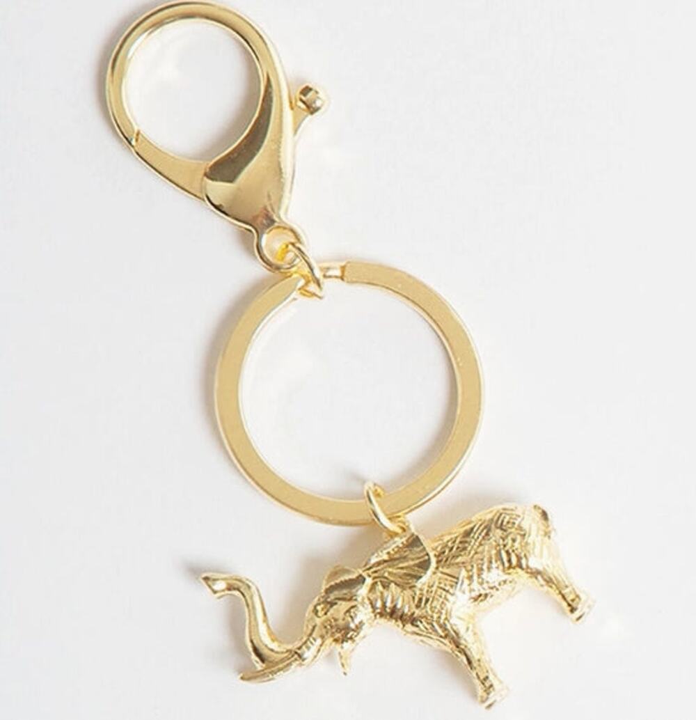 Gold Figurine Keychain – Elephant